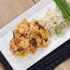เกี๊ยวกรอบผัดไทยกุ้งสด เกี๊ยวกรอบผัดไทยกุ้งสด