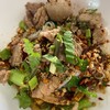 หมี่ชิ้นสดแห้งเนื้อ
