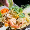 ข้าวหอมมะลินำไปผัดเข้ากับเนื้อสับปะรด มาพร้อมกับท็อปปิงมากมาย (169.-)