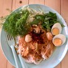 ขนมจีนน้ำยากะทิเข้มข้น + ไข่ต้ม  มื้อนี้ 40 บาท ให้เยอะมาก  อร่อยคุ้มสุดๆ แนะนำๆ