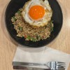กระเพราหมูสับ ไข่ดาวลาวา