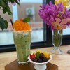 มุ่งหน้าตรงมาที่ Låve cafe :โลฟเว่ คาเฟ่  สั่งเมนูเครื่องดื่ม ; “ ชาเขียวนมวิปฝอ