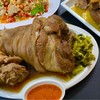 ขาหมูตุ๋นน้ำมะพร้าว