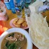 อันนี้เป็นราดหน้าปลากระพงกรอบเส้นกรอบอร่อยดีครับห้ามพลาดจากนี้