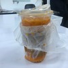 แย่มาก ใส่ถุงแบบนี้หรอ ที่อื่นเค้าใส่ถุงกระดาษกัน ปรับปรุงด่วน