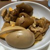 ขาหมูและไข่
