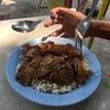 ข้าวขาหมูพิเศษ จานนี้50บาท อร่อยแบบจุกๆ