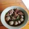เล็กรวมเนื้อน้ำตก