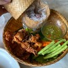 ไก่ทอด กับข้าวเหนียวแฉะมาก
