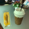 คาปูชิโน่เย็นหวานน้อย เข้มกำลังดี