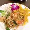 ผัดไทยกุ้งสด