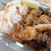 ตีนไก่ต้องเปื่อยกว่านี้นะคะ ส่วนตัวว่าน้ำเงี๊ยวเฉยๆ
