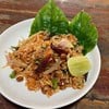 ยำแหนมคลุก สูตรโบราณรสชาติจัดจ้าดถึงใจ