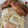 ปลาหมึกกระเพรา+ไข่ดาว