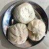 ซาลาเปา มี 3 ไส้ หมูสับ , ถั่วดำ , สังขยา ลูกละ 10 บาท