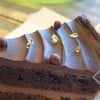 Bruce’s chocolate cake (130 บาท)