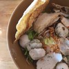 เส้นใหญ่