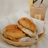toasted bun : almond brownsugar & Nutella 