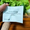 โน๊ตน้อยๆจากแม่ค้า สู้ๆค่า สลัดโรลอร่อยมาก