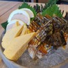 Four kind sashimi - ขอเชฟไม่เอาแซลมอนเพราะกลัวกินไม่หมด เชฟก็ยังจัดมาให้ใหญ่โตเท