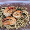 กุ้งตัวใหญ่ ปริมาณสมส่วนทั้งเส้น และกุ้ง อิ่มกำลังดี ชอบมากค่ะ