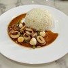 ข้าวราดหมึกผัดกะปิ