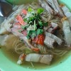 บะหมี่รวม เป็ดย่างหมูกรอบหมูแดง