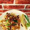 ผัดไทยสนมเอก (ดักแด้) 69฿