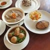 สั่งอาหารหลากหลายมีทั้งไข่พะโล้ปลาอินทรีย์ทอด