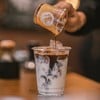 Iced Latte (80.-) ส่วนผสมของ Espresso ช็อตและนมเพียว ๆ รสชาติกลมกล่อม กินง่ายมาก