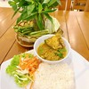 ข้าวเครื่องแกงปลากระพง 