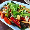 ยำไข่เยี่ยวม้า เครื่องเยอะ รสจัด อร่อยครับ