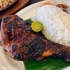 Chicken Inasal คล้ายไก่ย่างรถเข็นไทยแต่รสจัดจ้านกว่า