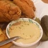 ซอสคล้ายๆ spicy mayo รสชาติดี แต่ชอบอีกตัวที่เผ็ดๆมากกว่า
