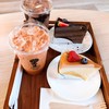 Thai tea, Ice chocolate & cakes