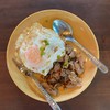 ข้าวหมูกระเทียม50฿