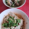 อร่อยนะครับร้านนี้กินมาตั่งแต่เด็ก แต่ก็อยู่ที่พนักงายด้วนบางคนทำรสชาติอร่อยบางค