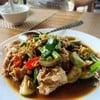 ผัดฉ่าลูกชิ้นปลากราย