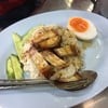ข้าวหมูกรอบ