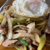 หมูผัดพริกสดไข่ดาว