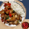หมูกรอบคั่วพริกเกลือราดข้าว ฟินๆ