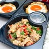 เพิ่มรสเปรี้ยวอย่างลงตัวให้กับรสกลมกล่อมของกะเพรารสเด็ดด้วยแหนมเอ็นข้อไก่ 