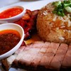 ข้าวหมูกรอบ