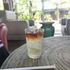 เมนูนี้เพื่อนสั่งมาค่ะ เจ้าของร้านท็อปกาแฟเพิ่มให้นิดหน่อยด้วยค่ะ ให้ลองชิม