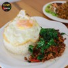 ผัดแห้ง​หอมกะทะ