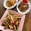 ตำไหลบัวกุ้งสด กบทอดกระเทียม