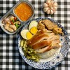ข้าวขาหมูเนื้อหนังไข่ไส้ 