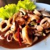 หมึกสดดีมาก กะปิเข้มข้นดี แต่รสชาดกลางๆ ไม่จัดจ้าน