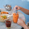 ร้อน 15 บาท/เย็น 20 บาท