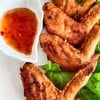 ปีกไก่ทอดกรอบดีมากค่ะ ราคาก็ไม่แพง คุ้ม
